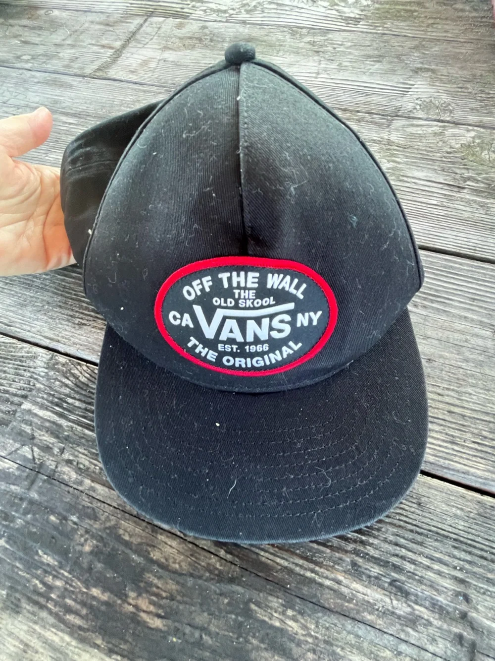 Vans Black Red Logo Patch Snapback Hat